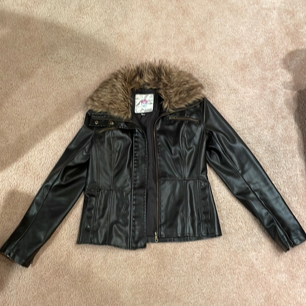 Women’s faux leather jacket